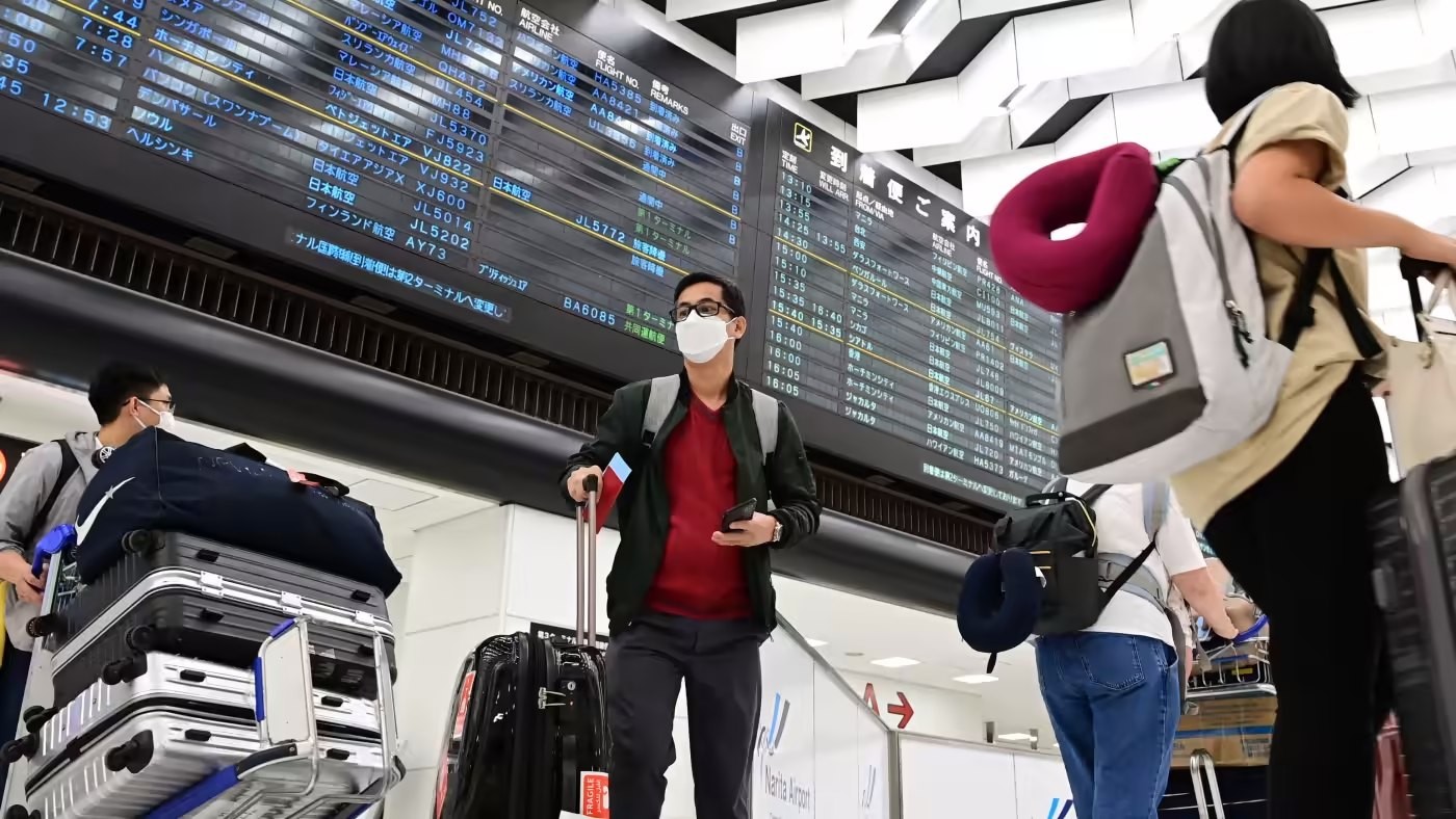 sân bay quốc tế Narita ở quận Chiba vào ngày 11 tháng 10. (Ảnh của Mayumi Tsumita)