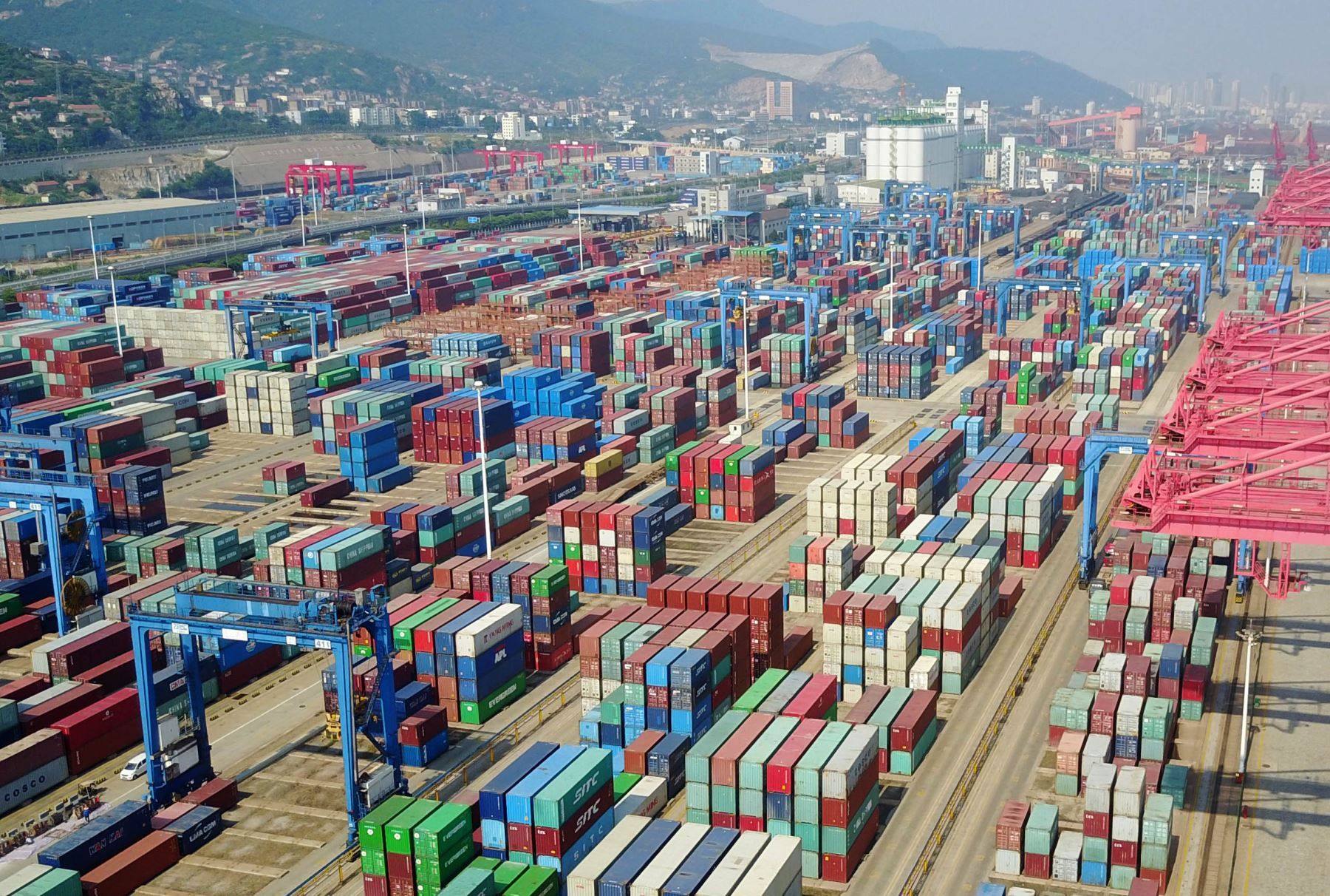 sach xanh kinh te trung quoc can dieu chinh chinh sach de tai can bang co cau kinh te