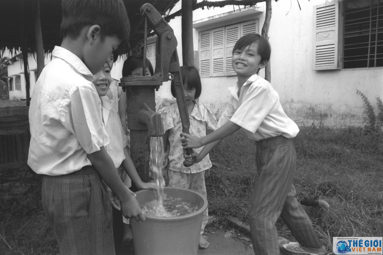 Kỷ niệm 30 năm công ước Liên hợp quốc về Quyền trẻ em ky niem 30 nam cong uoc lien hop quoc ve quyen tre em