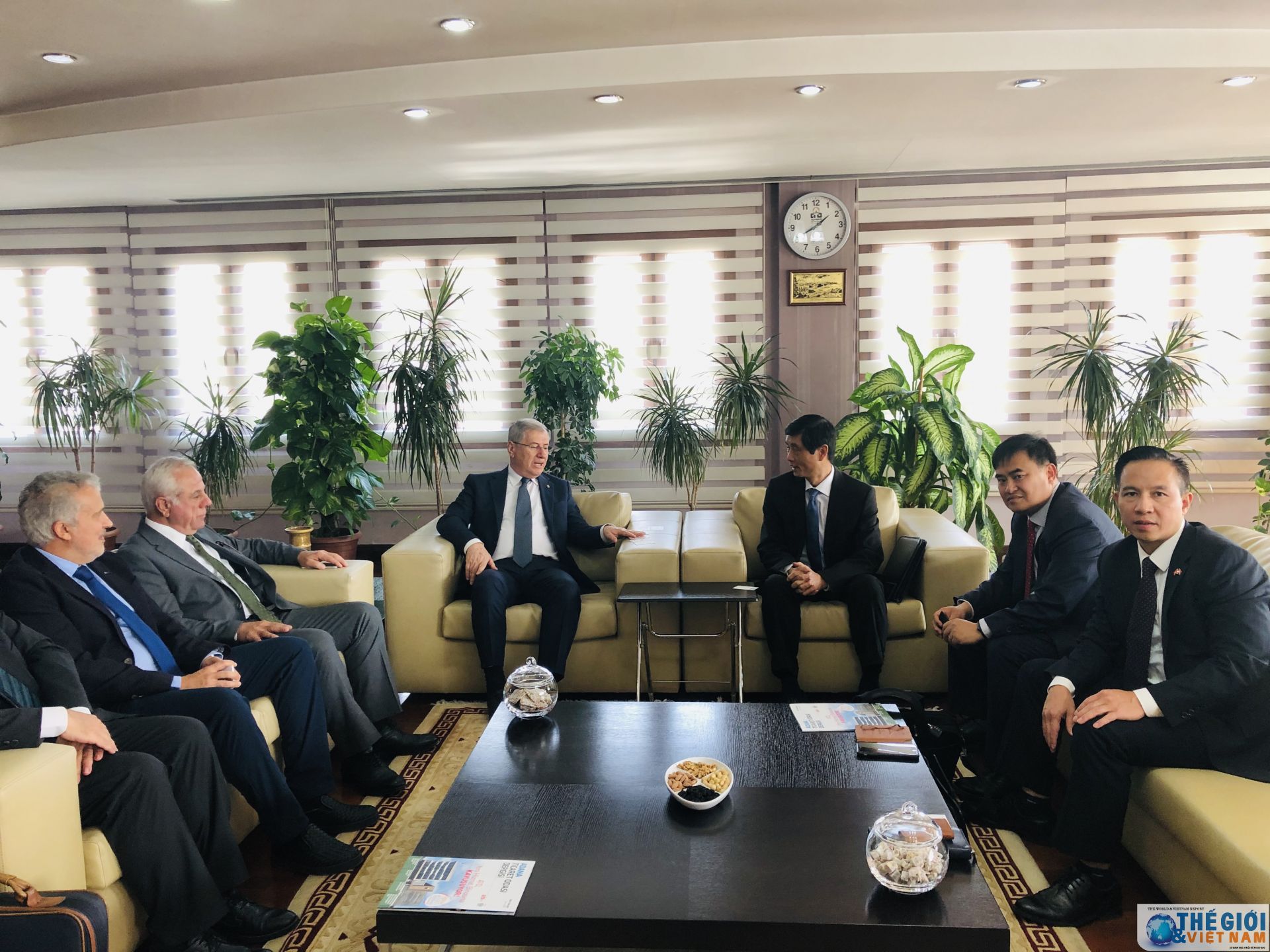 dai su quan viet nam tai tho nhi ky tang cuong cac hoat dong ket noi dia phuong