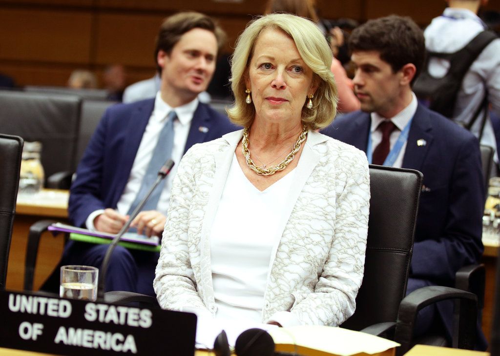 my chi trich trieu tien khong thuc su muon dam phan ve phi hat nhan hoa