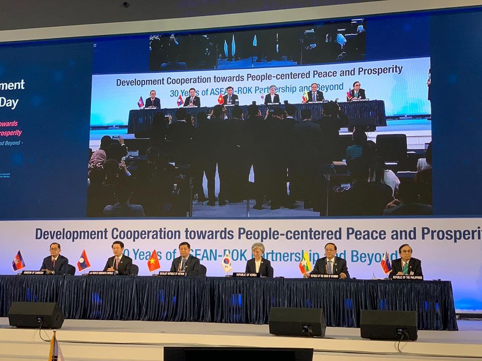 viet nam danh gia cao no luc thuc day hop tac voi cac nuoc asean cua han quoc