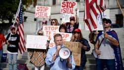 Bầu cử Mỹ 2020: Cử tri khắp cả nước đổ xô xuống đường biểu tình