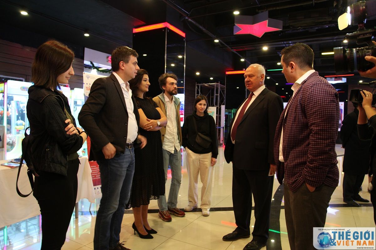 thuong thuc dac san phim nga tai viet nam