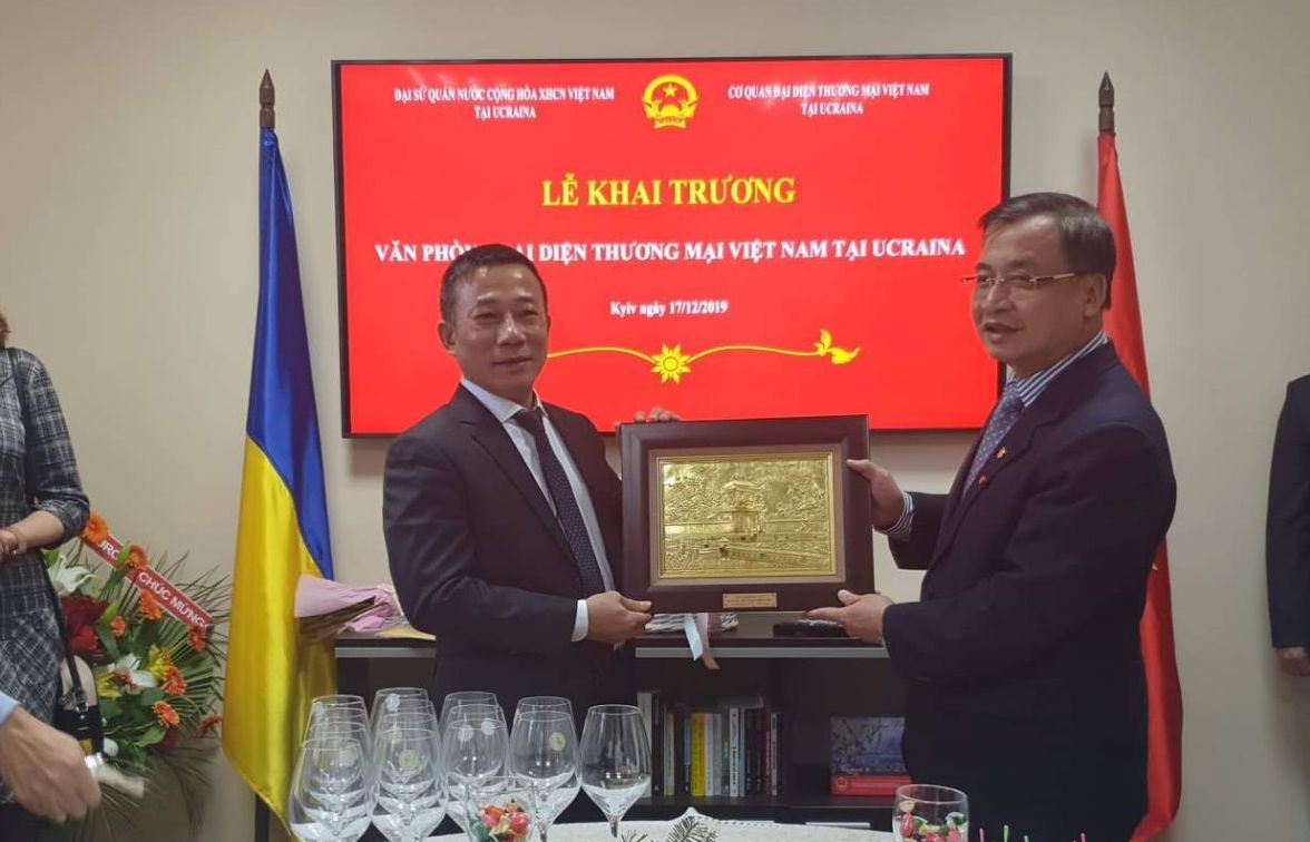 Khai trương Văn phòng cơ quan đại diện thương mại Việt Nam tại Ukraine
