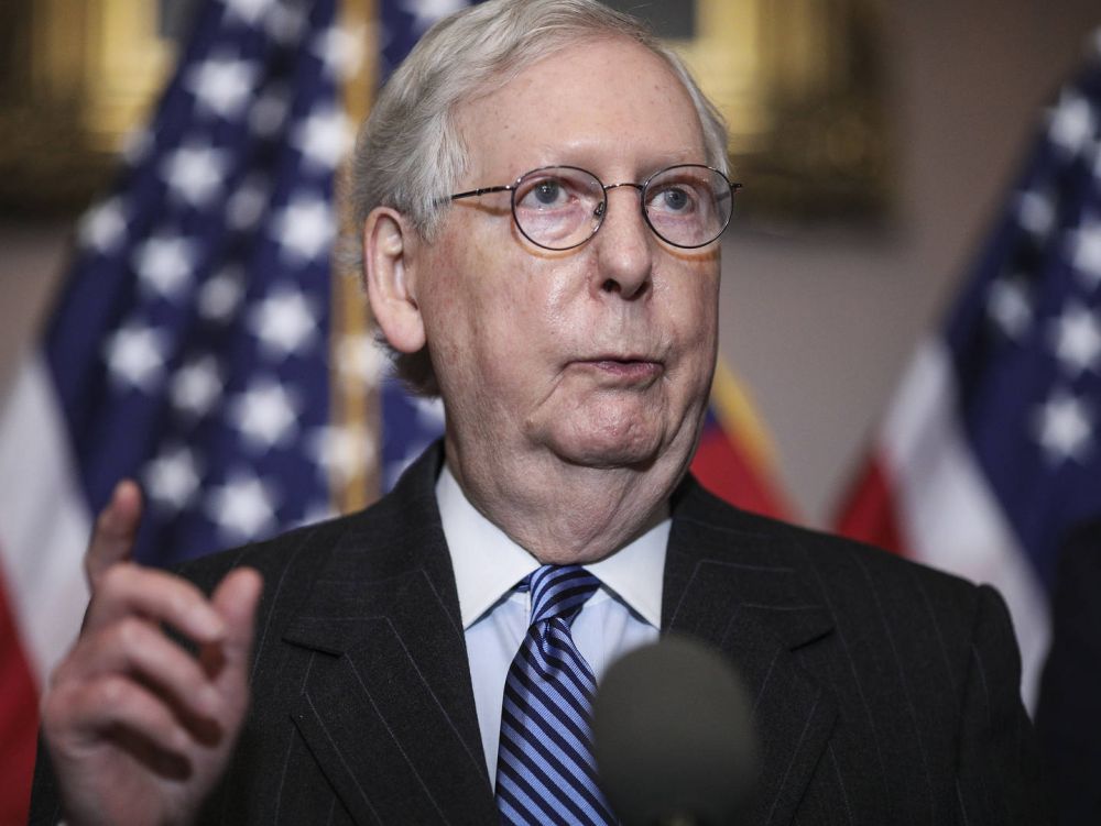 Lãnh đạo đa số tại Thượng viện Mỹ Mitch McConnell trong cuộc họp báo tại Washington, D.C., ngày 15/12/2020. Ảnh: THX