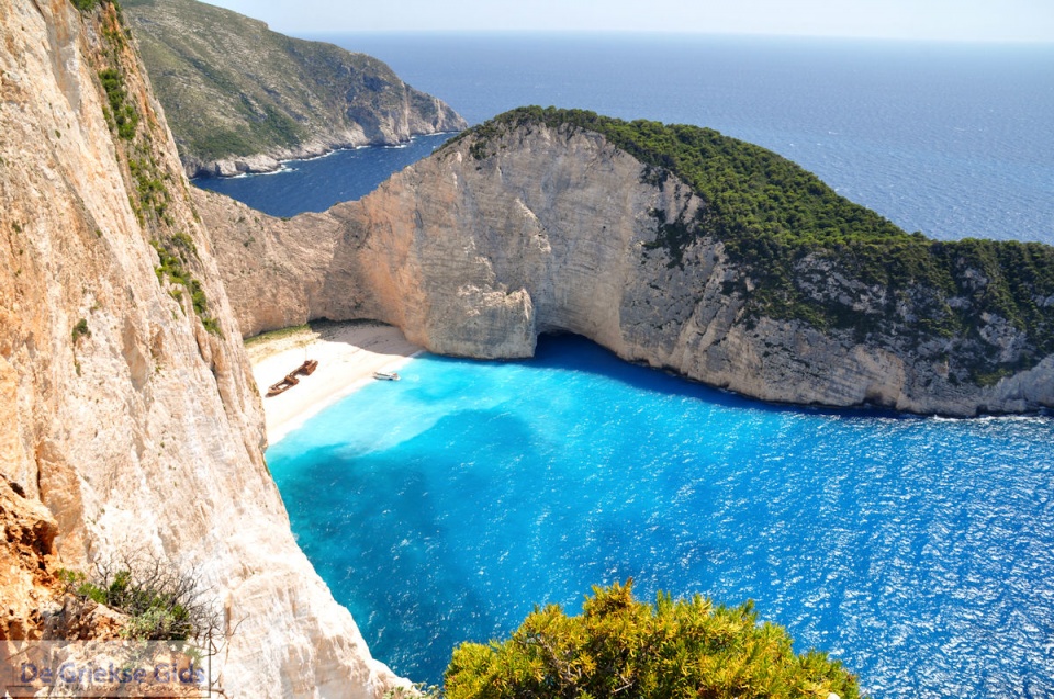 zakynthos hon dao ky thu