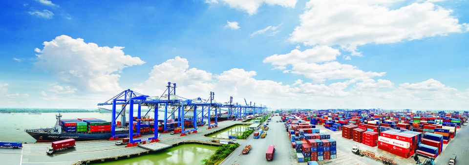 hoi nhap aec chang hoc dau xa hay hoc nguoi thai