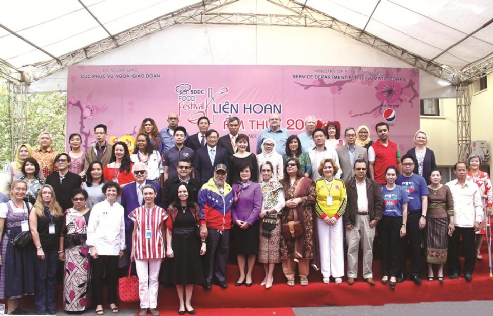 CỤC PHỤC VỤ NGOẠI GIAO ĐOÀN: Đổi mới để phát triển cuc phuc vu ngoai giao doan doi moi de phat trien