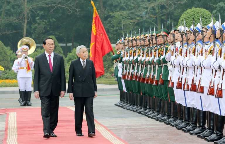 Mỗi bước đi, mỗi ân tình!