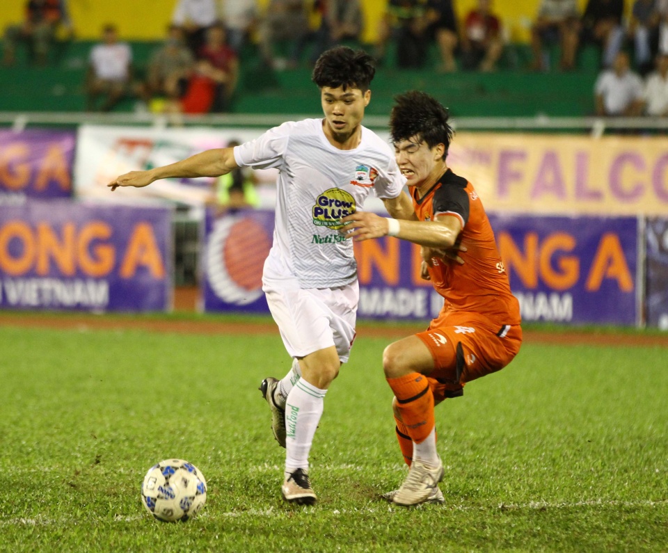 u21 viet nam va u21 ha gia lai quyet lay lai the dien