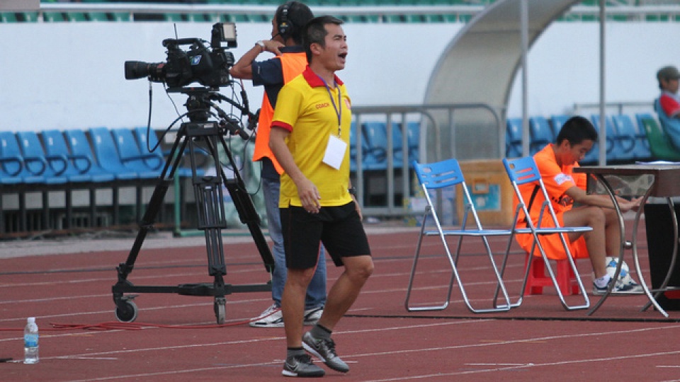 hlv pham minh duc ly giai viec it dung cau thu u19 viet nam