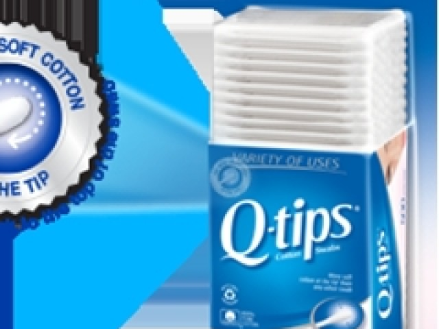 Hiểm họa từ tăm bông ngoáy tai