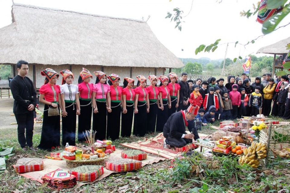 vui cung sac xuan tren moi mien to quoc o dong mo