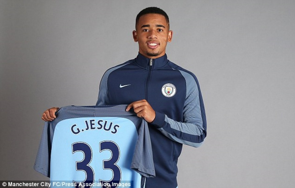 gabriel jesus tu cau be khu o chuot den ngoi sao tre cua man city