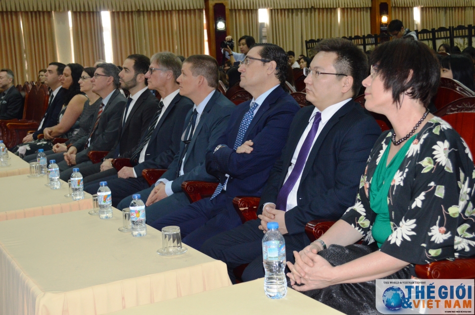 le tuong niem cac nan nhan cua tham sat holocaust tai viet nam