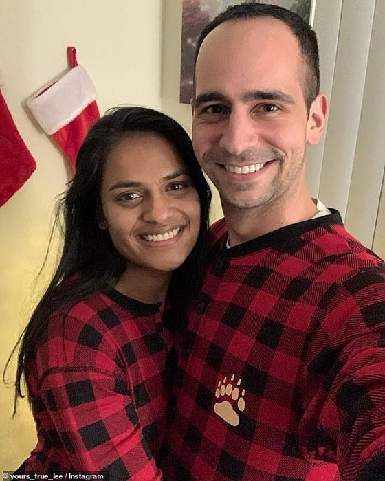 chang trai thue nguyen rap mot rap chieu phim de cau hon ban gai