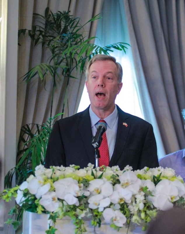 Gặp đoàn làm phim King Kong II tại Hà Nội gap doan lam phim king koong ii tai ha noi