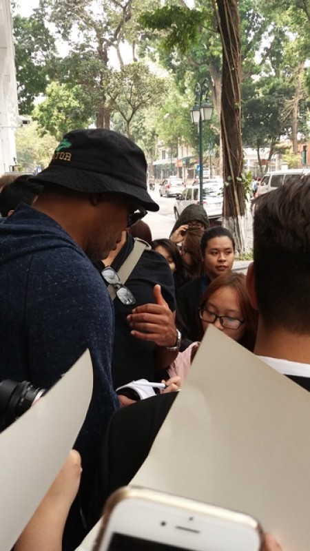 Gặp đoàn làm phim King Kong II tại Hà Nội gap doan lam phim king koong ii tai ha noi