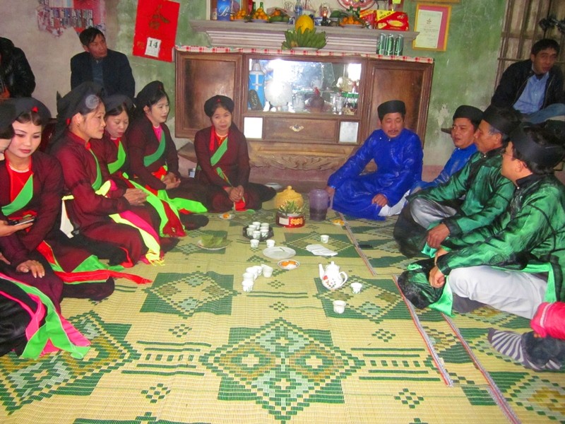 Quan Họ: Liệu có giữ được sự tôn vinh...? quan ho lieu co giu duoc su ton vinh