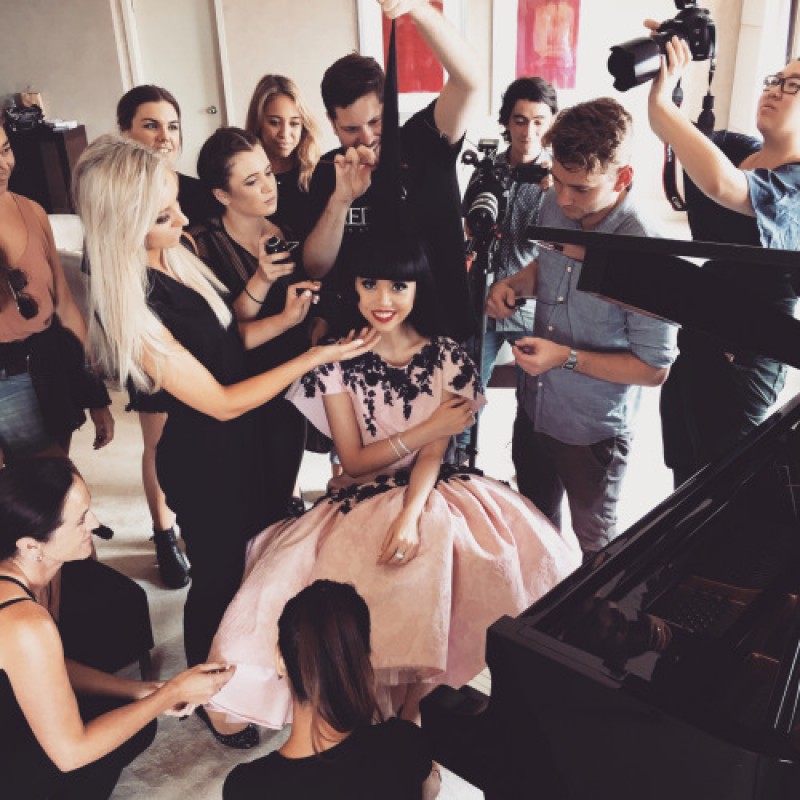 show thoi trang an tuong tren boong tau