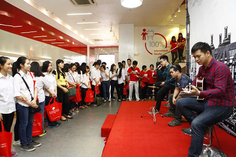 ngay hoi anh quoc buv open day 2016