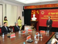 trao bang khen cua bo truong ngoai giao trong xay dung van ban phap luat ve tai chinh nganh