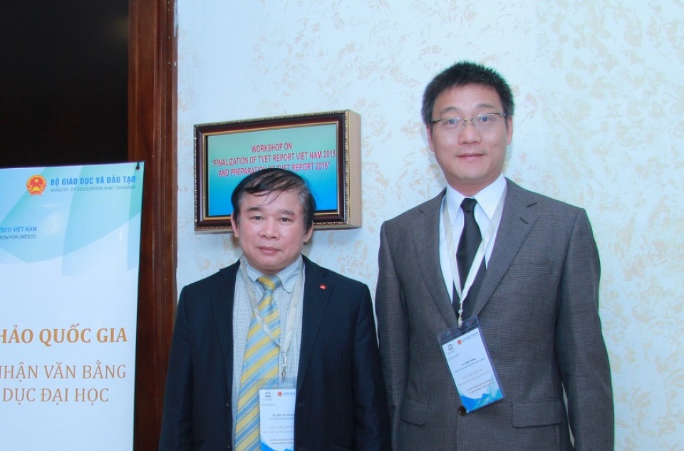 cong nhan van bang dai hoc viet nam co nhieu thach thuc