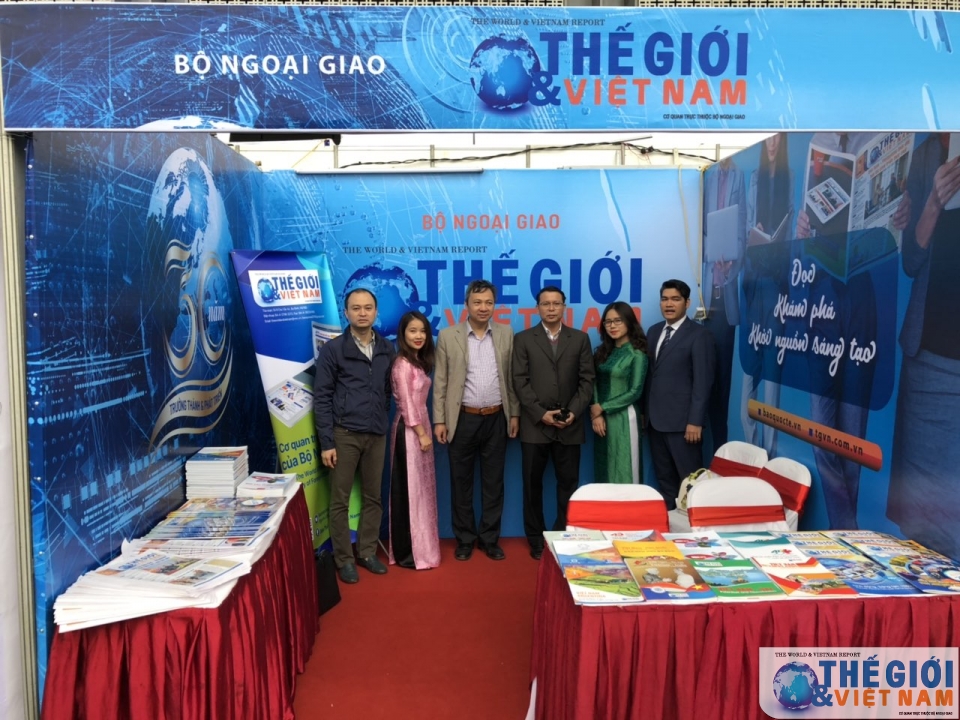 khoanh khac dang nho cua ngay dau hoi bao toan quoc