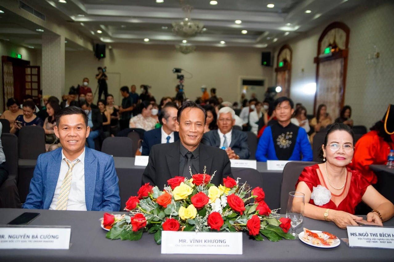 Đằng sau những series phim giật gân của đạo diễn Vĩnh Khương