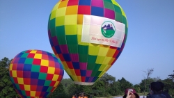 Hà Nội chào năm du lịch 2022: Bay cùng khinh khí cầu