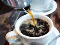 lay chong 77 tuoi bat ngo het vo sinh