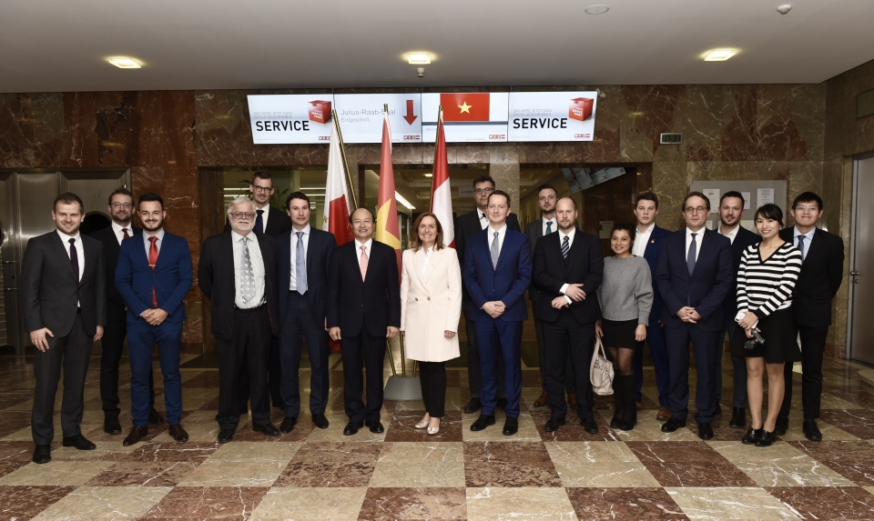 thuc day quan he kinh te viet nam voi bang thuong ao