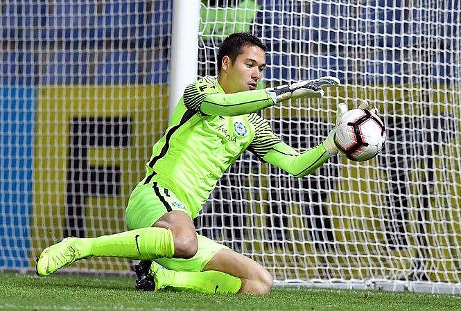 filip nguyen cho phep mau de khoac ao doi tuyen viet nam