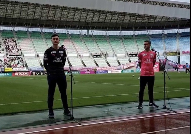 Văn Lâm chính thức ra mắt CLB Cerezo Osaka, khiến cổ động viên nức lòng