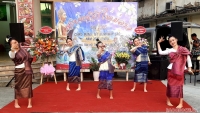Rộn ràng chào mừng Tết truyền thống Bunpimay Lào năm 2022