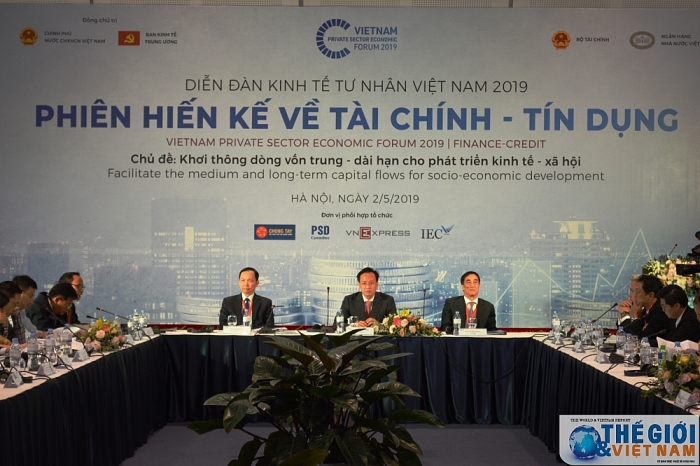 hang ngan doanh nghiep tham gia hien ke tai dien dan kinh te tu nhan viet nam 2019