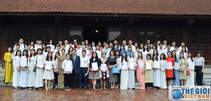 trao hoc bong duc cho 80 sinh vien xuat sac