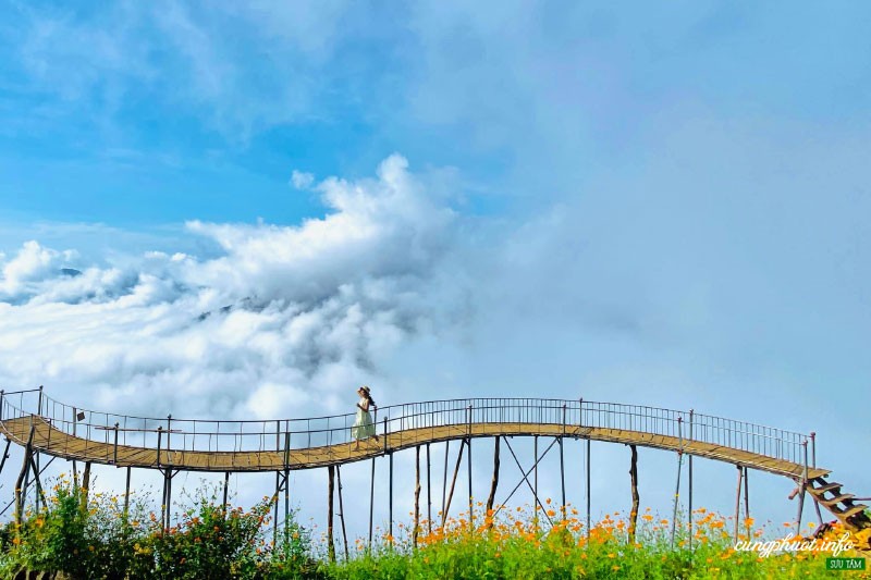 Về miền cổ tích Hang Kia - Pà Cò