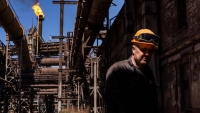 Mỹ tạm ngừng đánh thuế nhập khẩu thép của Ukraine