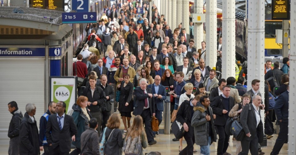 nguoi di cu toi eu kho tim viec lam