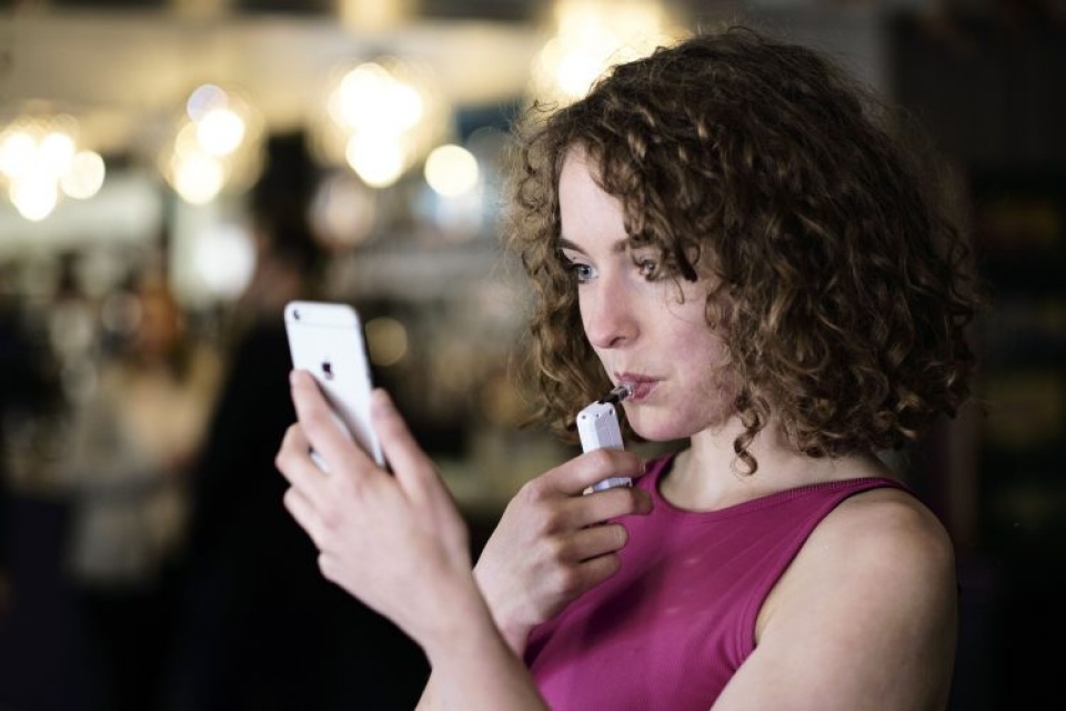 Ngủ và uống nước có làm giảm nồng độ cồn?