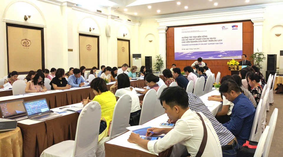 quyet liet thuc day du lich phat trien theo huong ben vung