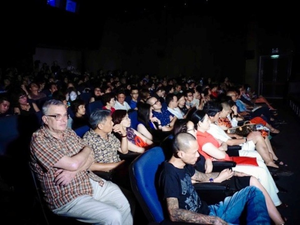 giang trang nguyet ha nhung nguoi den khong vi mong