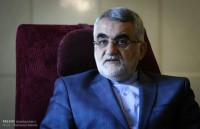 iran khang dinh uu tien giam cang thang voi my