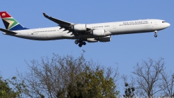 Vướng nợ nần, hãng hàng không của Nam Phi phải tạm ngừng chuyến bay