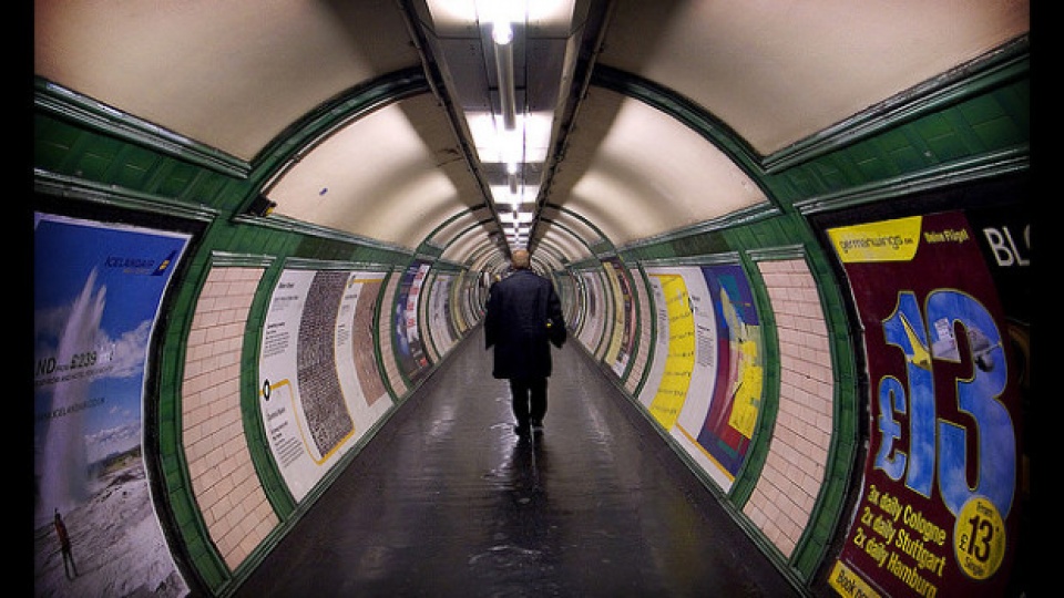 Anh: Dịch vụ tàu đêm tại London chính thức đi vào hoạt động anh dich vu tau dem tai london chinh thuc di vao hoat dong