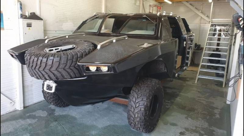 xe luong cu thrush phien ban jame bond ngoai doi thuc den tu nga