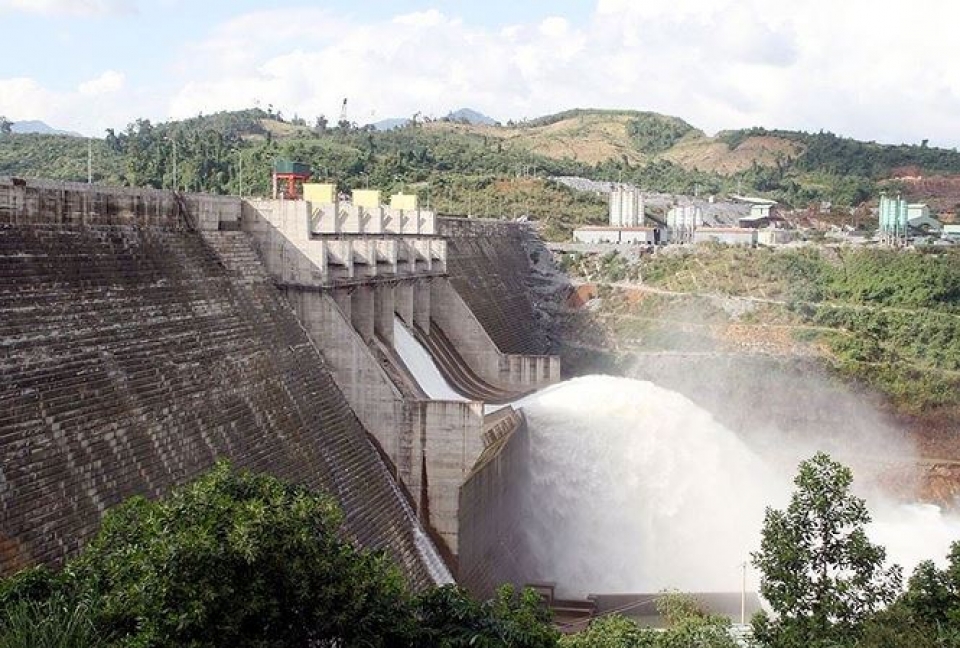quang nam de vung ha du khong tro thanh ron lu