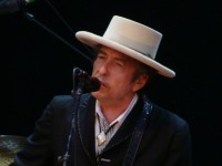 10 nha van doat giai nobel van hoc gan nhat